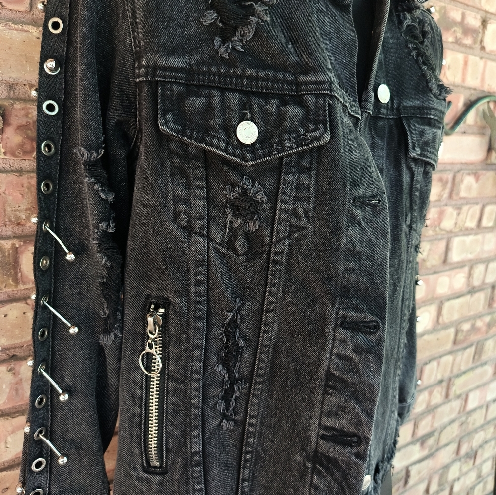 Signature8 Distressed Black Denim Jacket Silver Barbell Posts Jean 41" Chest - Picture 12 of 12